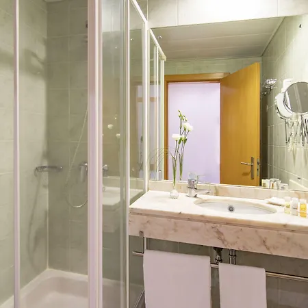 Luna Esperanca Centro