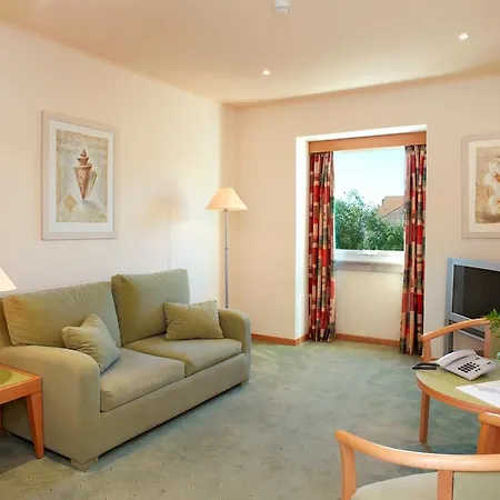 Luna Esperanca Centro Setúbal