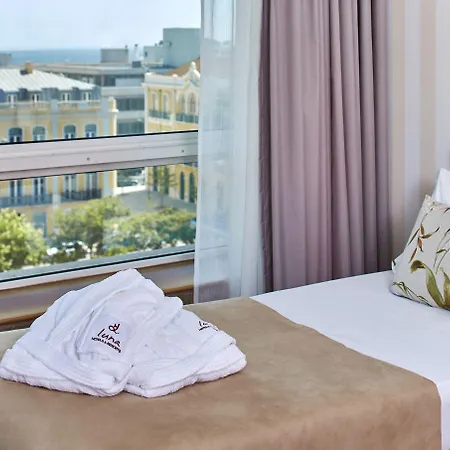 Luna Esperanca Centro Hotel 4*