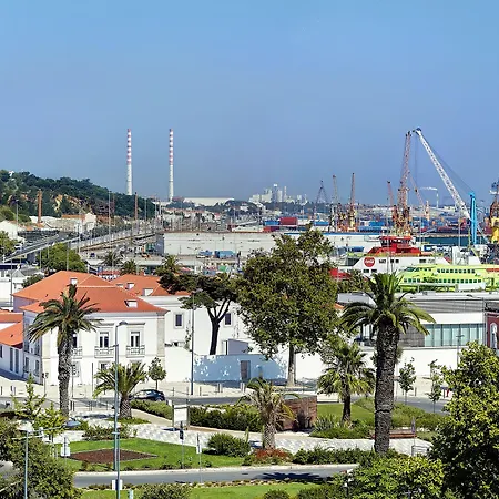 Luna Esperanca Centro 4* Setúbal