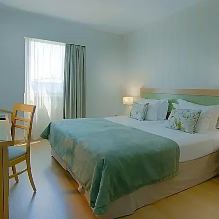 Luna Esperanca Centro 4* Σετούμπαλ