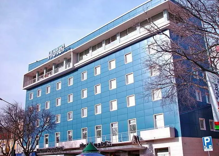 Luna Esperanca Centro 4*