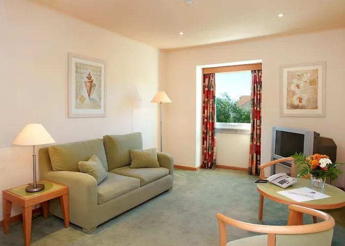 Luna Esperanca Centro Setúbal